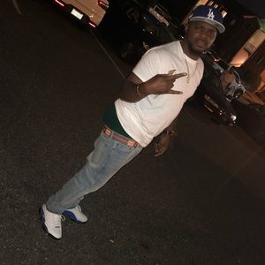 Meet your Posher, Joshua